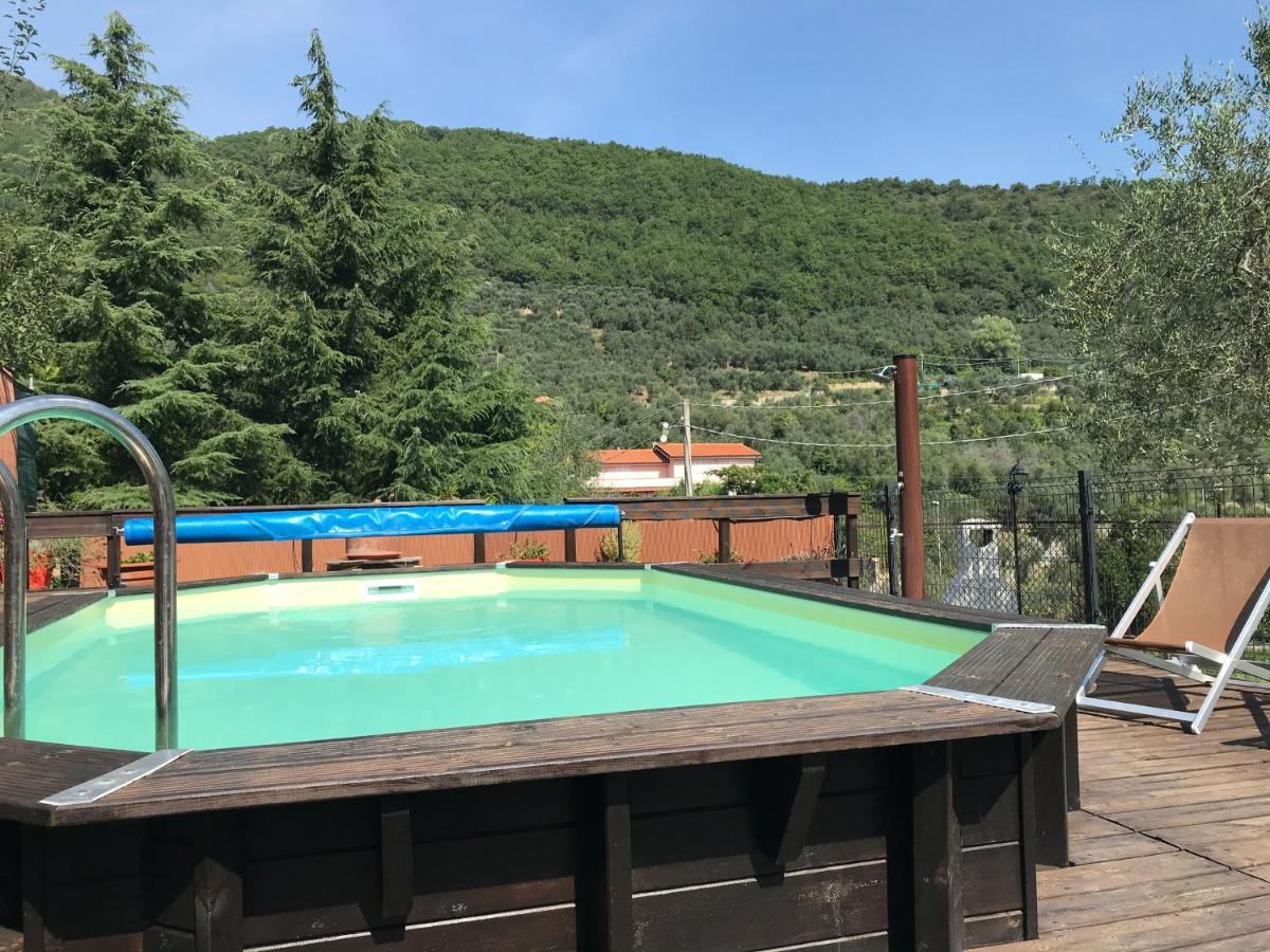 Casa Ginni Con Piscina E Giardino Caravonica 外观 照片